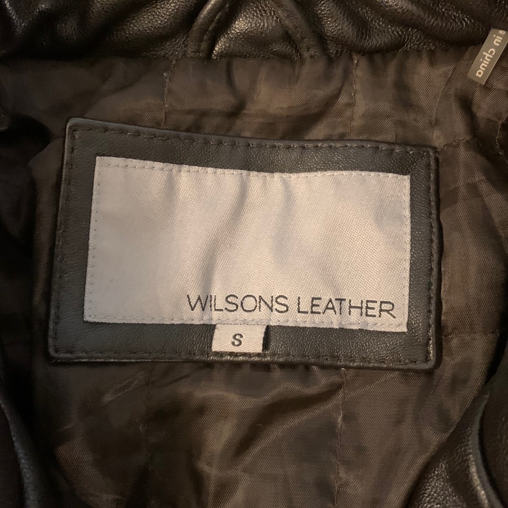 Leather jacket - Picture 2 of 2